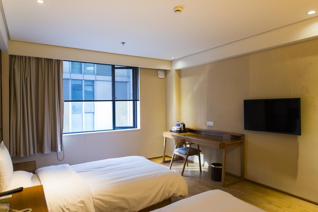 Ji Hotel Shanghai Xujiahui Номер фото