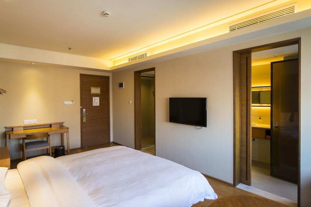 Ji Hotel Shanghai Xujiahui Екстер'єр фото