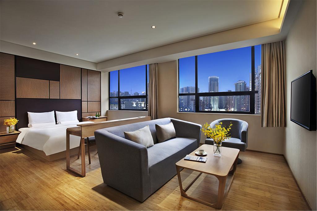 Ji Hotel Shanghai Xujiahui Екстер'єр фото